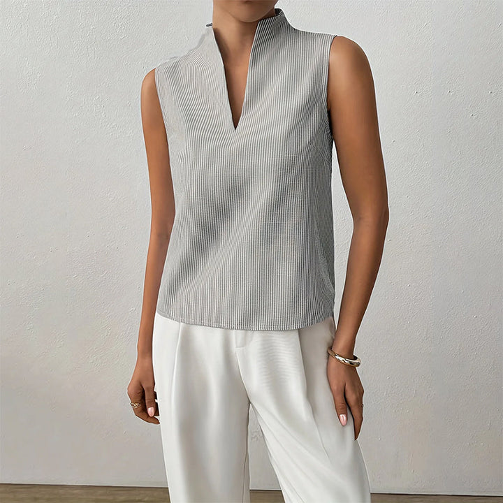 Giulia Bellini Sleeveless Striped V-Neck Blouse