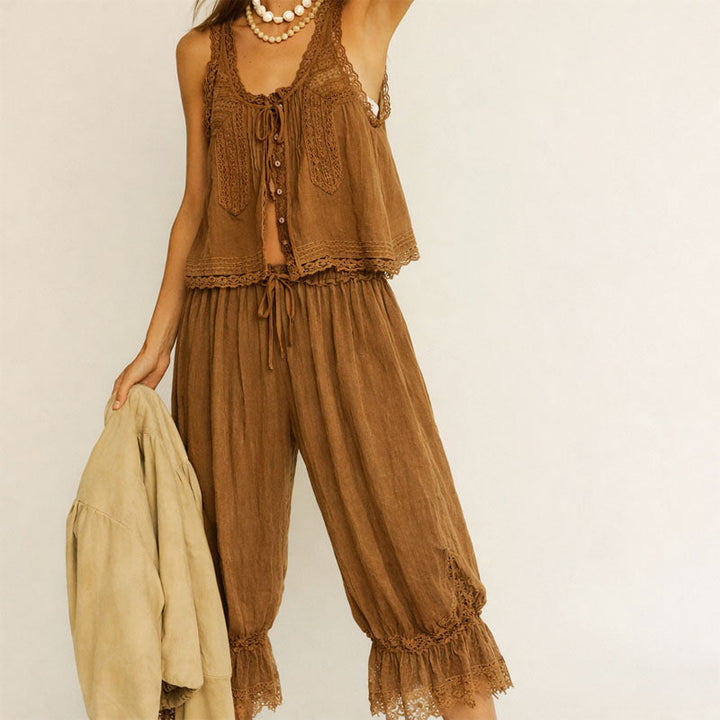 Giulia Bellini Top and Pants Set with Lace Details