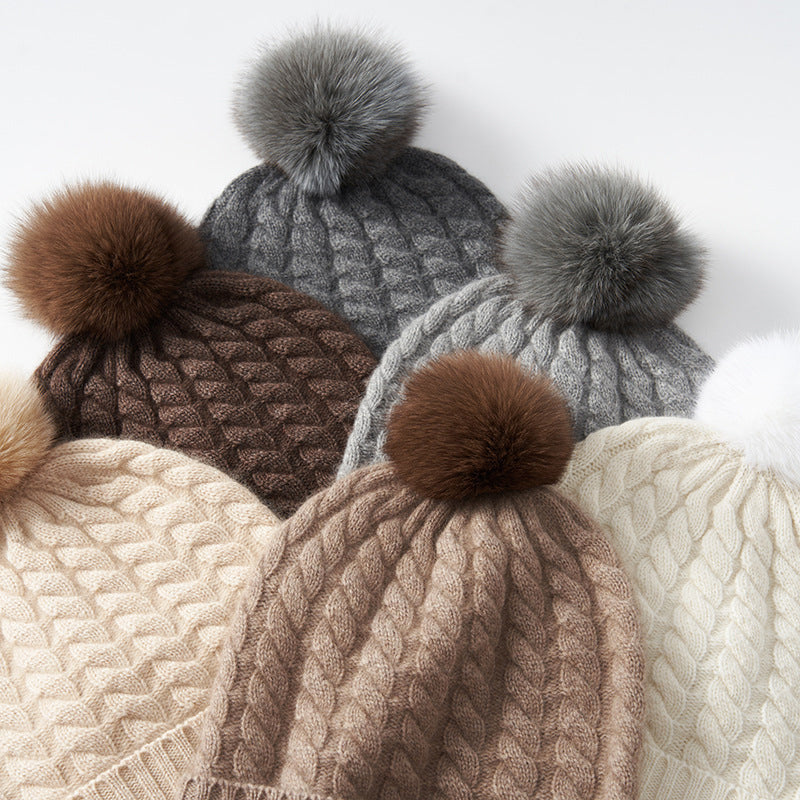 Polar Cable Knit Pom Beanie