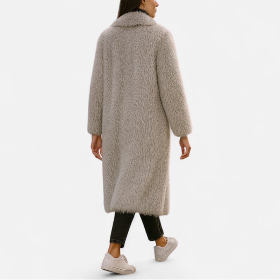 Celia - Women's Oversized Faux-Fur Coat with Notch Collar